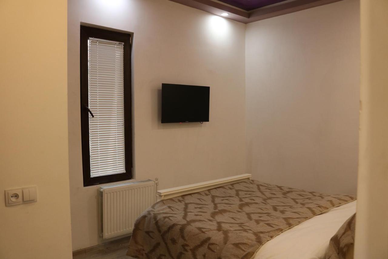 Kai Hotel Bar Tbilisi ภายนอก รูปภาพ