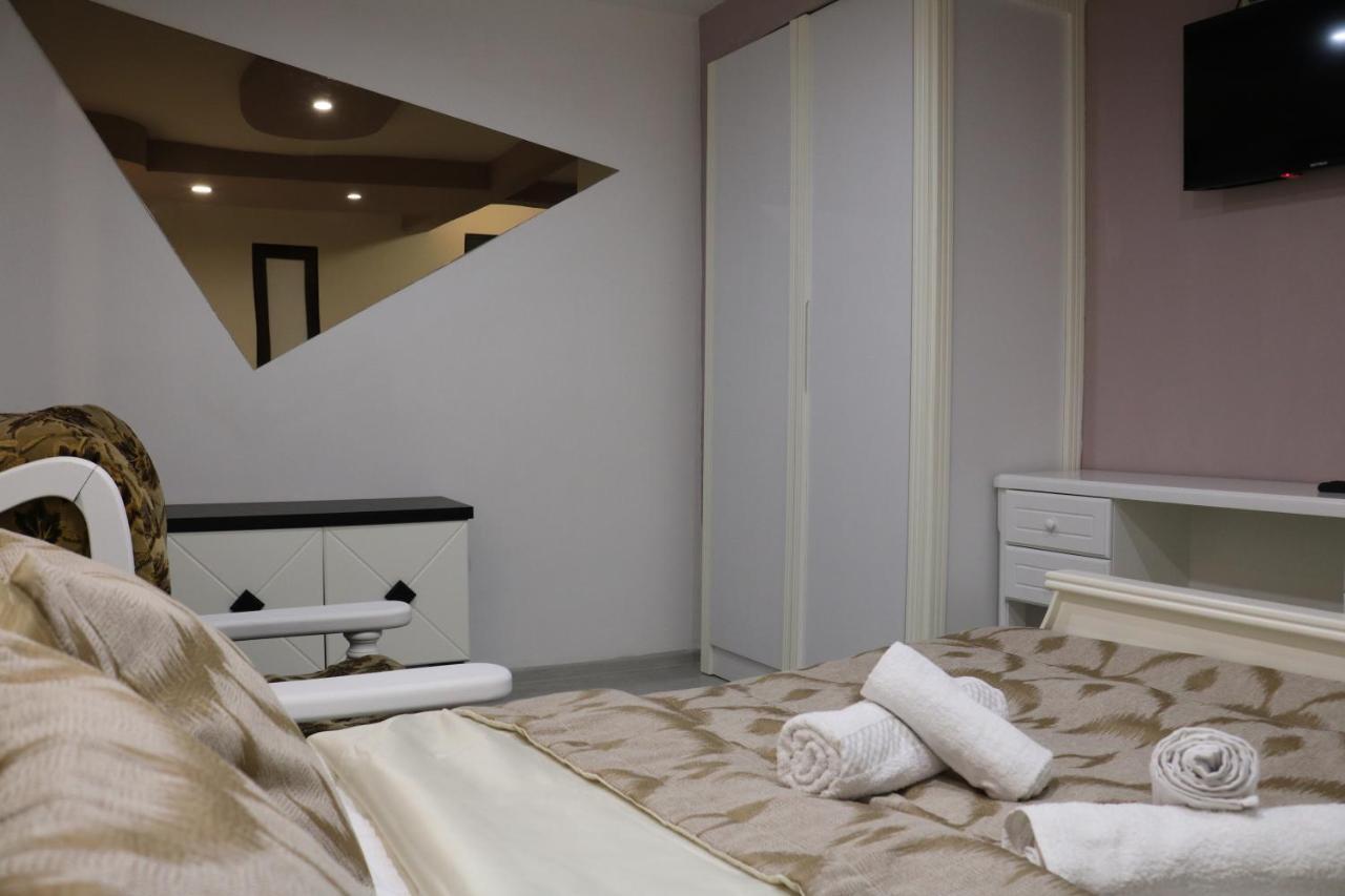 Kai Hotel Bar Tbilisi ภายนอก รูปภาพ