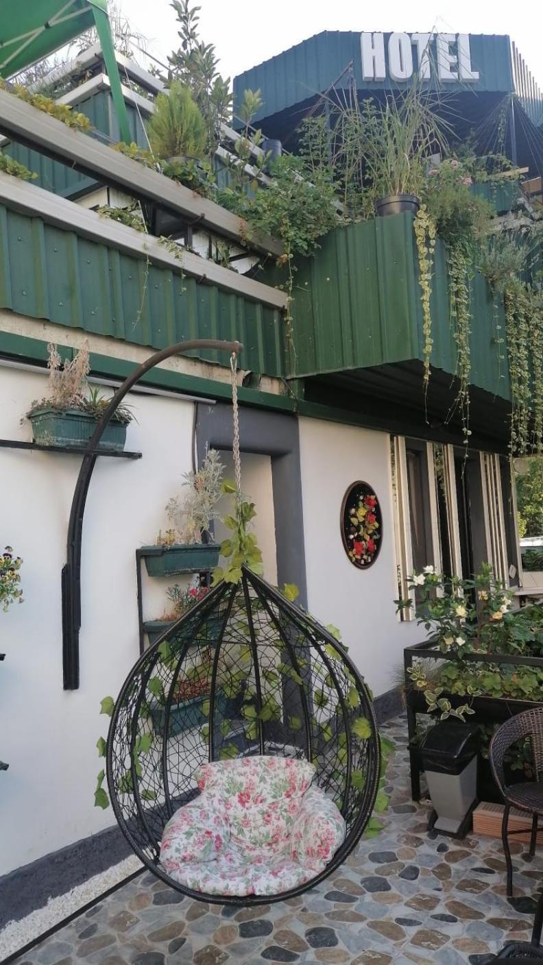 Kai Hotel Bar Tbilisi ภายนอก รูปภาพ
