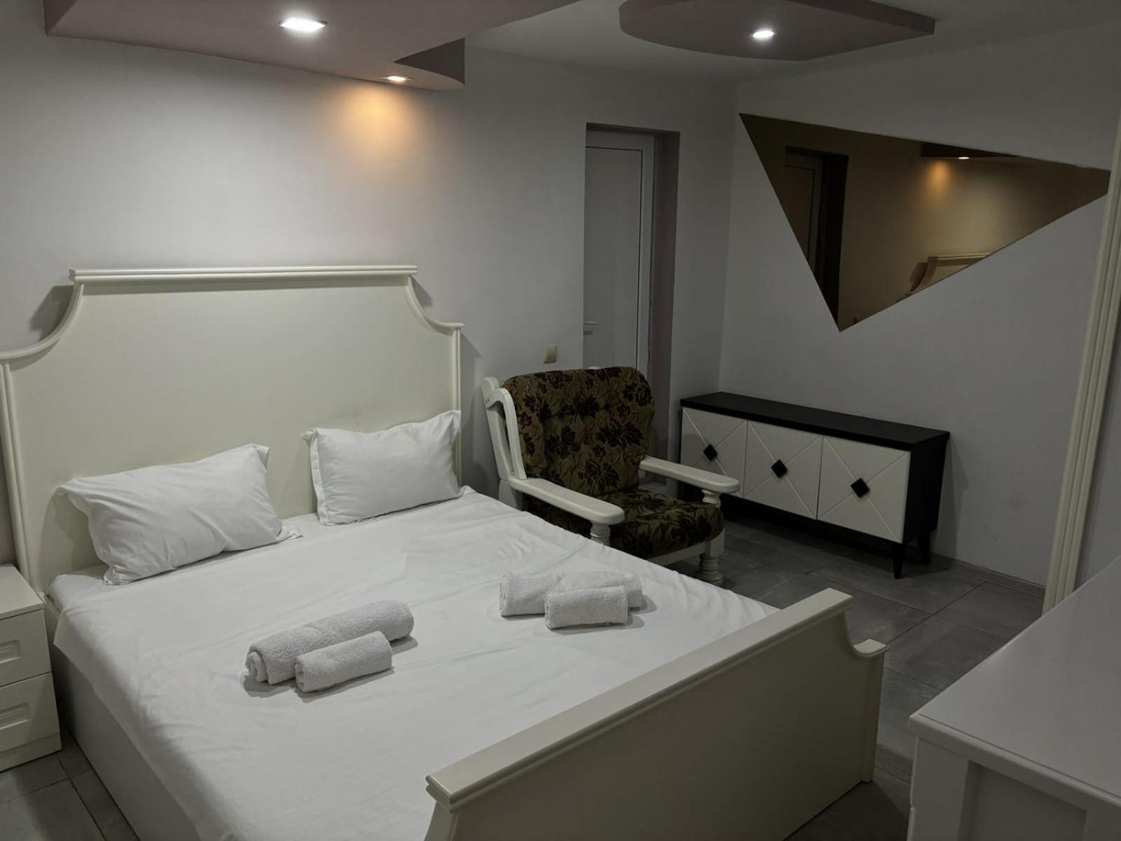 Kai Hotel Bar Tbilisi ภายนอก รูปภาพ